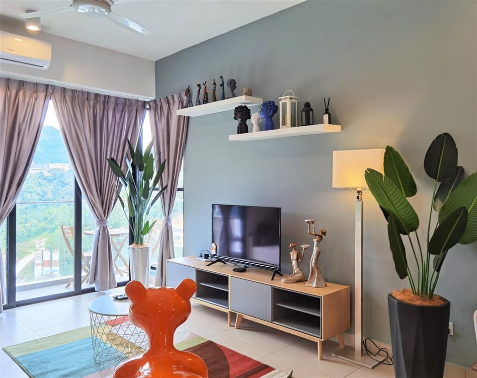 Communal lounge/ TV room