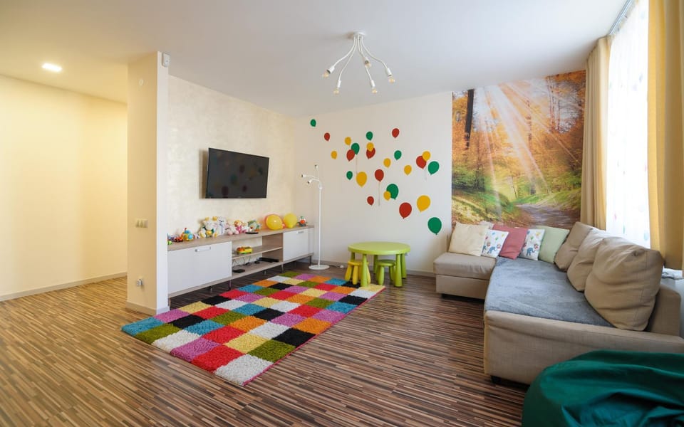 Living room, Seating area, children