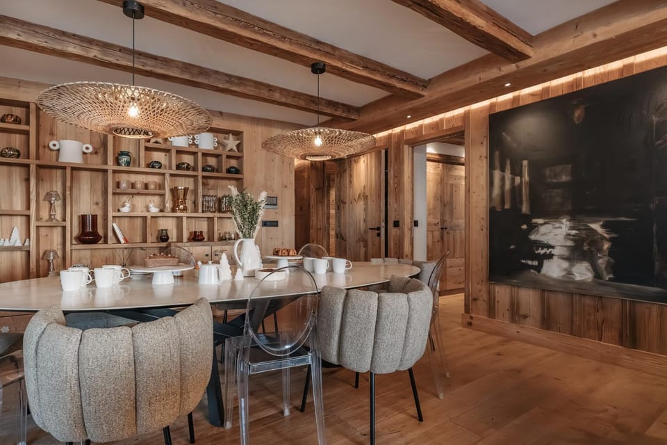 Food and drinks, Dining area