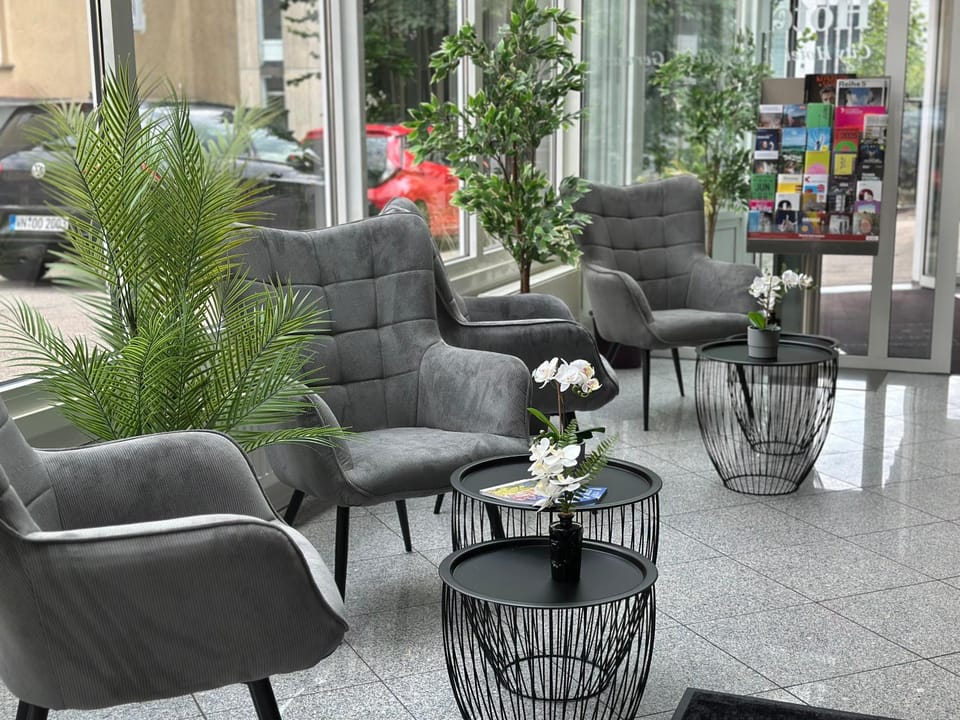 Lobby or reception, Seating area