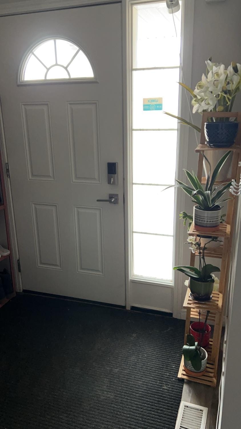 Comfortable room B Vacation rental in Waterloo