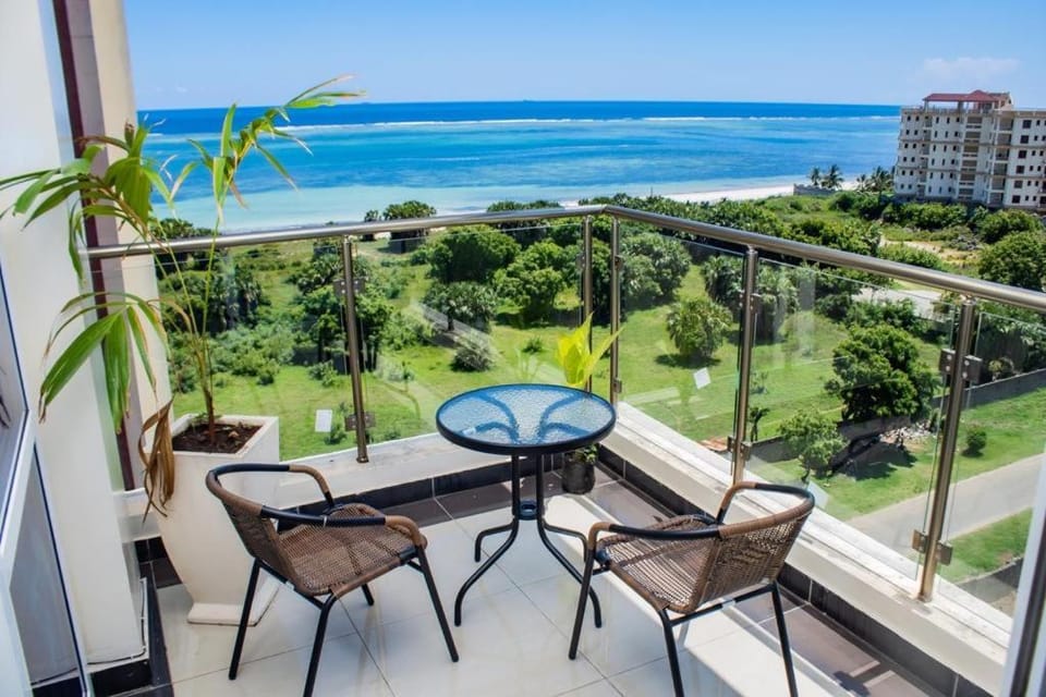 EMIRATES REEF APARTMENT 8D Apartment hotel in Mombasa
