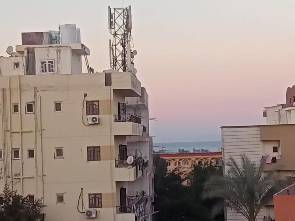 IKEA Flats Bed and Breakfast in Hurghada