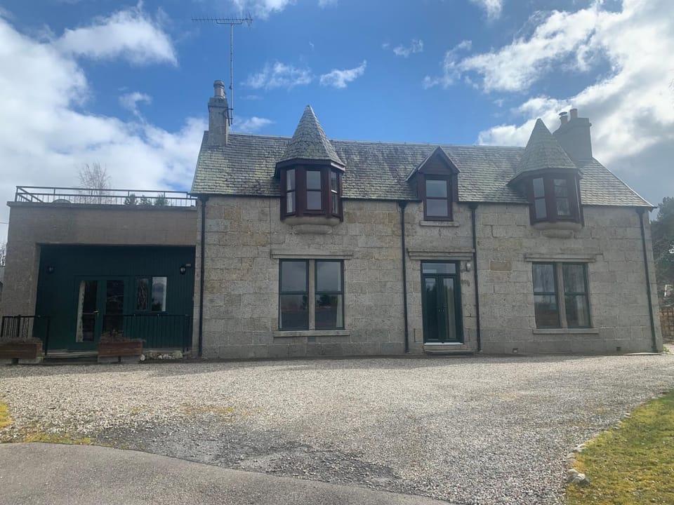 Granite Cottage Apartment in Scotland