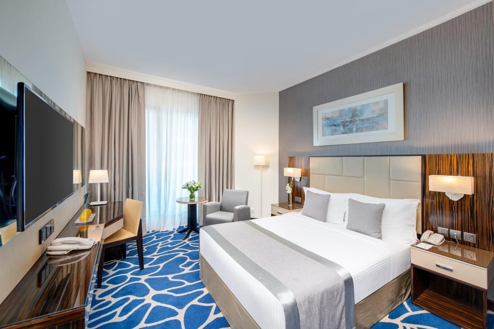 Bed, TV and multimedia