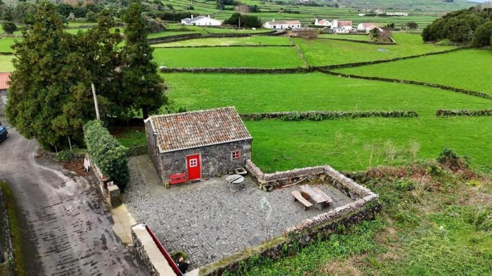 Property building, Natural landscape, Bird's eye view, Garden view