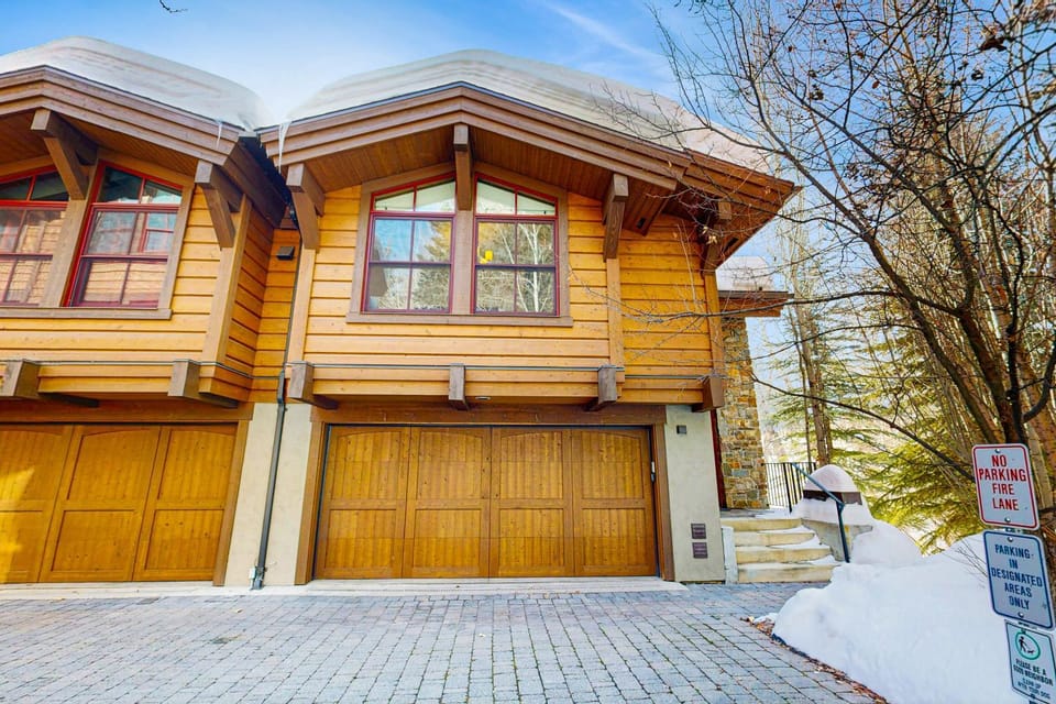 Luxury Mountain Townhome Apartment in Ketchum