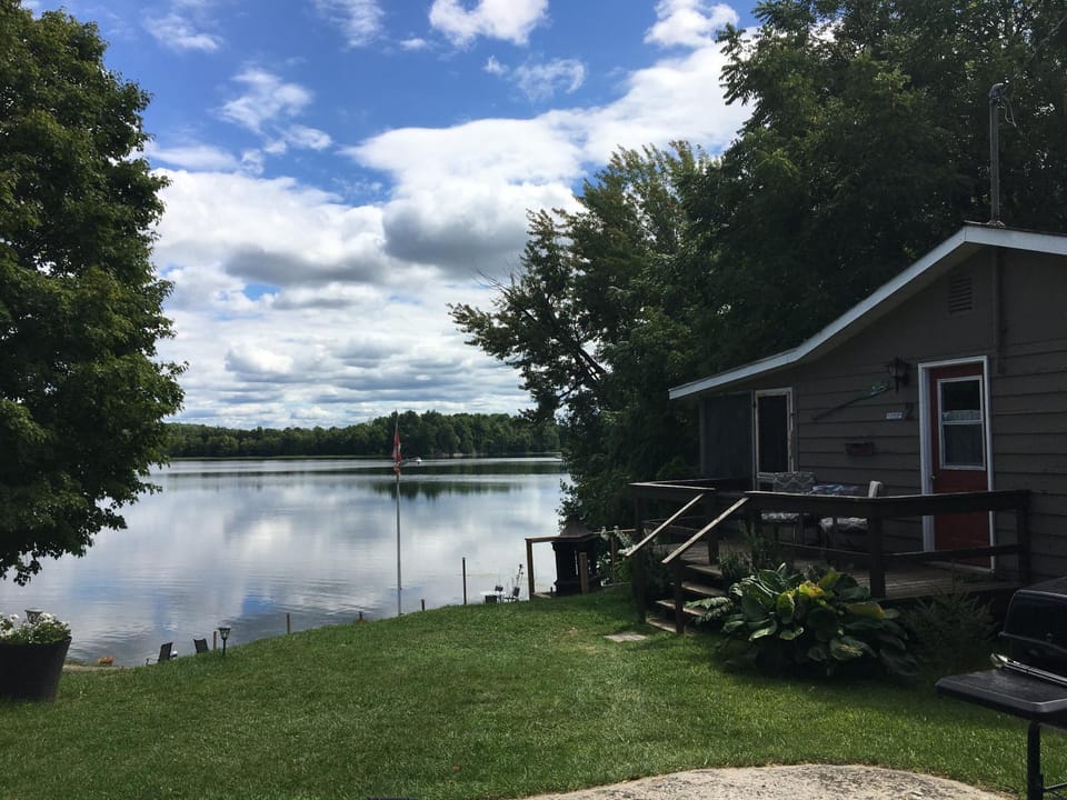 Redfish Cottages House in Leeds Thousand Islands