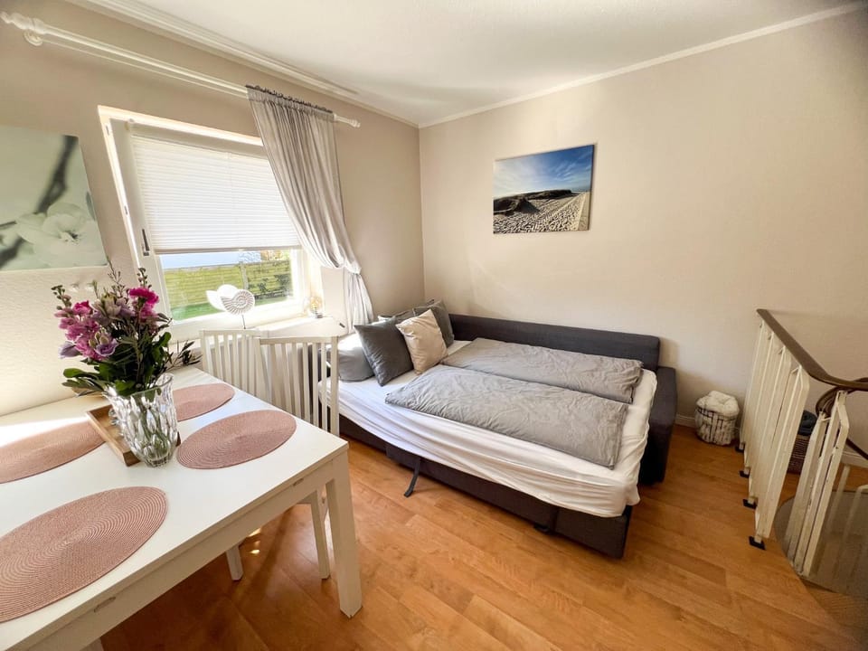 Schicke & zentrale Ferienwohnung in Westerland nahe Strand Apartment in Westerland