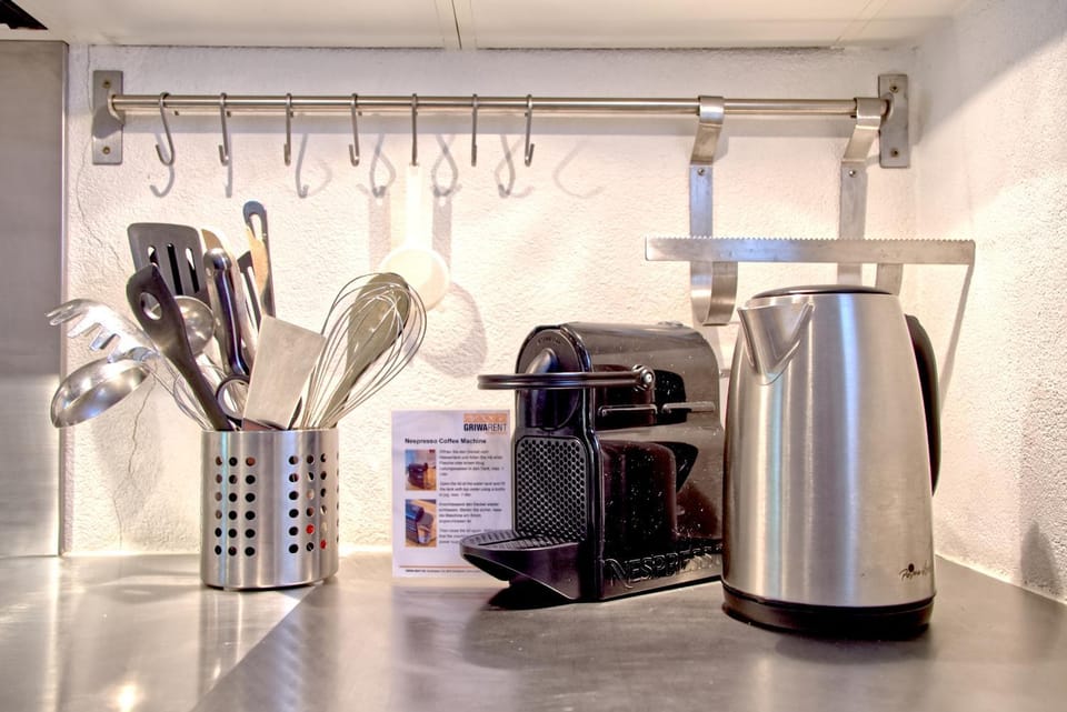Coffee/tea facilities, Kitchen or kitchenette