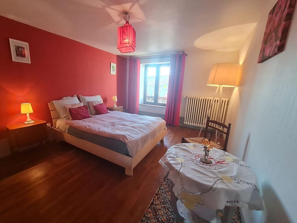 Gîte confortable avec terrasse et jardin, près de Baccarat, idéal pour nature et détente - FR-1-584-51 House in Vosges