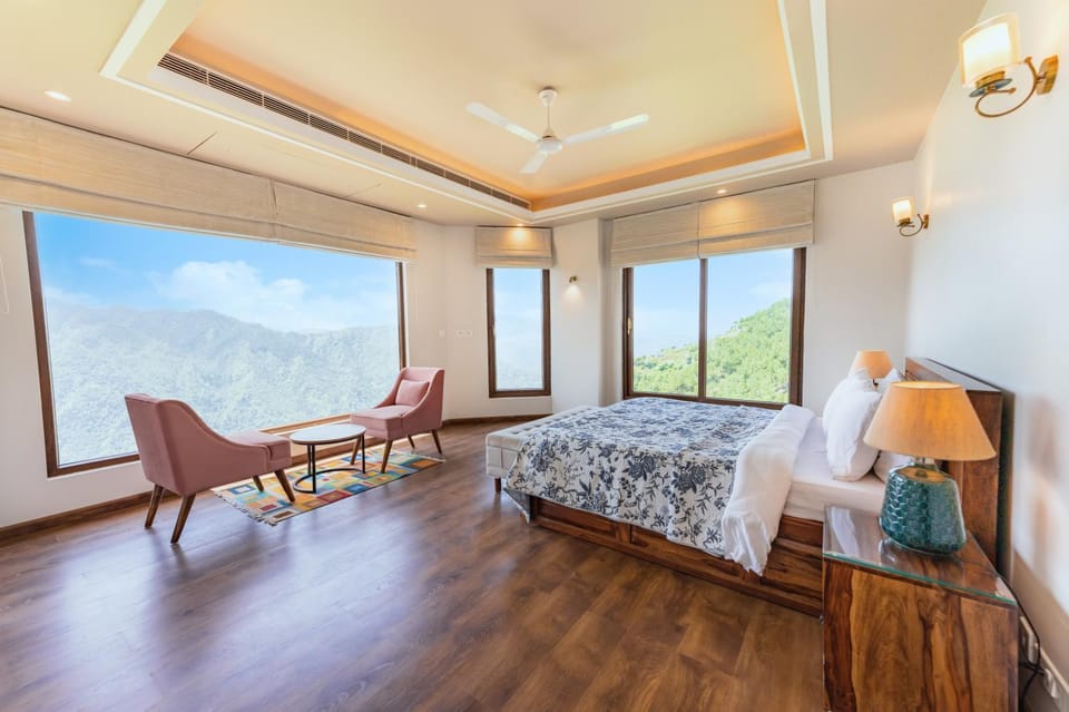 The Manor Luxury Apartments, Shimla Hotel in Himachal Pradesh