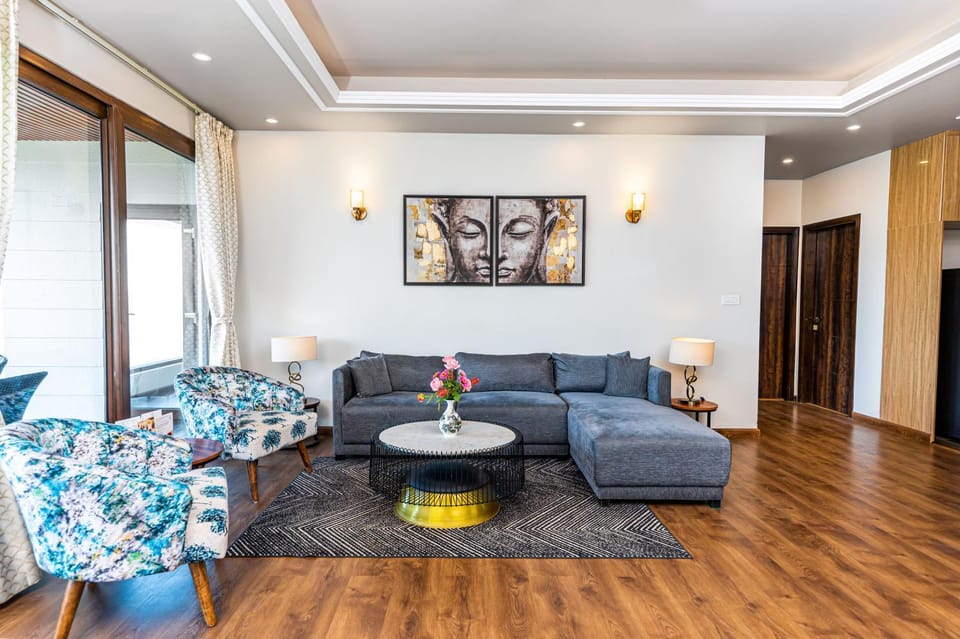 Living room, Seating area