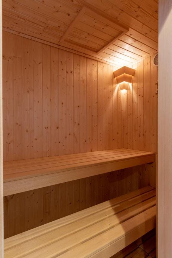 Sauna, Sauna, Spa and wellness centre/facilities