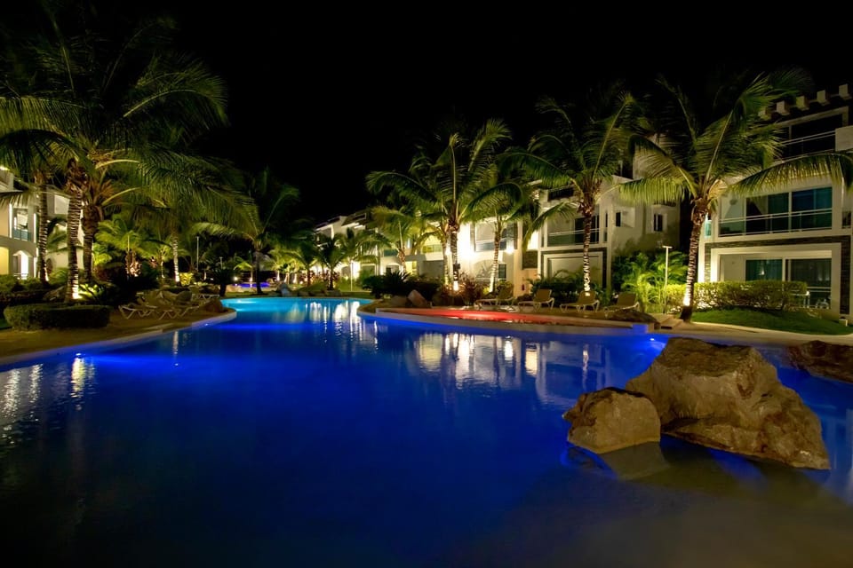 Night, Swimming pool