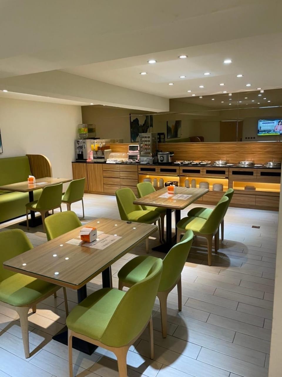 Restaurant/places to eat, Breakfast