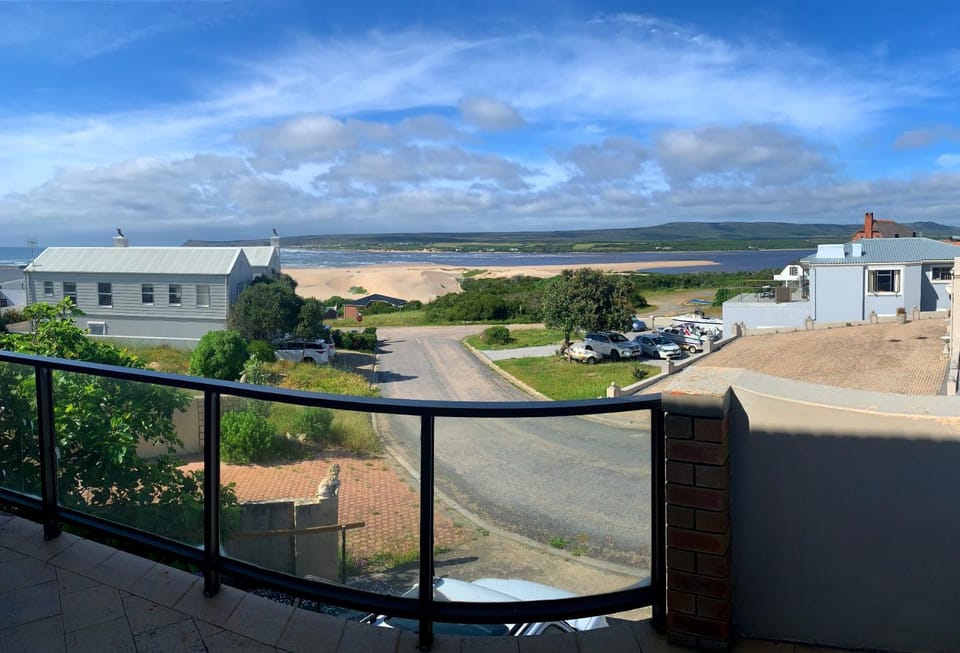 Balcony/Terrace, River view, Sea view