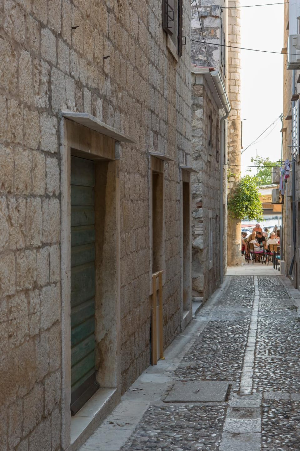 Property building, Facade/entrance