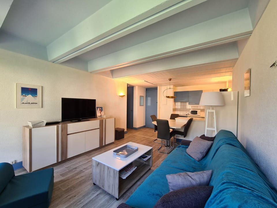 Résidence Betelgeuse - Appartement rénové · Proche des pistes et des commerces · Balcon MAE-7361 Apartment in Arâches-la-Frasse