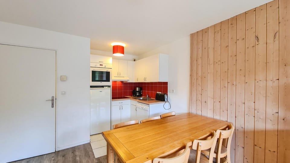 Résidence Les Pleiades - Appartement spacieux · Centre station · Parking couvert · Balcon MAE-7381 Apartment in Arâches-la-Frasse