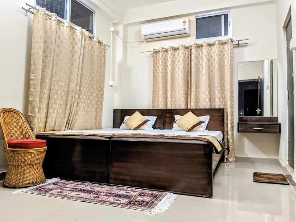 Townhouse - The Urban Inn Bed and Breakfast in India