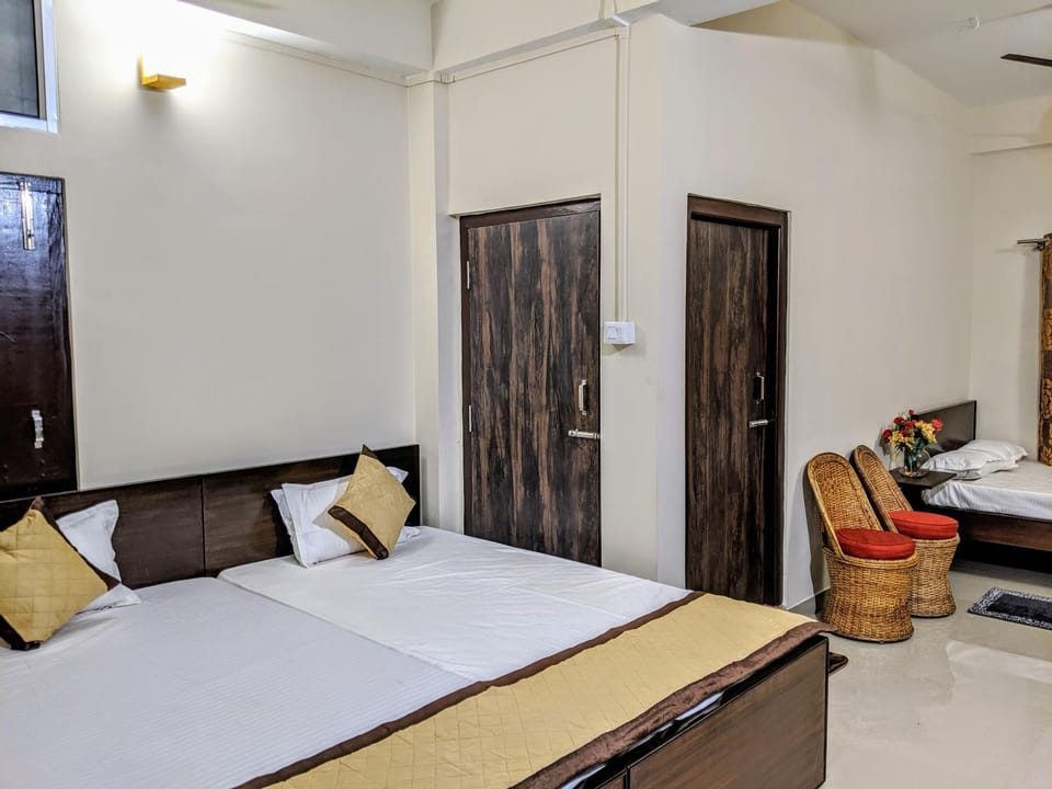 Townhouse - The Urban Inn Bed and Breakfast in India