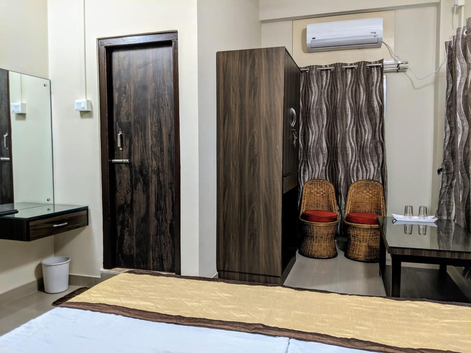 Townhouse - The Urban Inn Bed and Breakfast in India