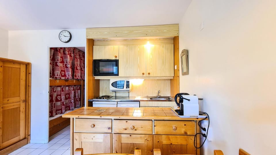 Résidence Castor - Studio rénové avec casier à ski · Proche des pistes · Balcon MAE-7394 Apartment in Arâches-la-Frasse