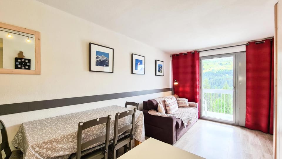 Résidence La Petite Ourse - Studio neuf · Centre station · Balcon MAE-7402 Apartment in Arâches-la-Frasse