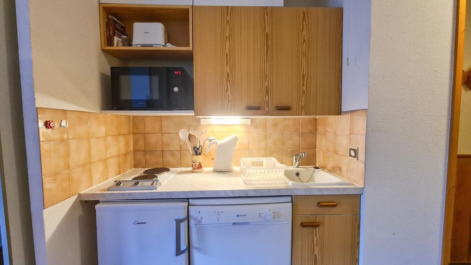 Résidence Doris - Studio lumineux · Centre station · Balcon MAE-7404 Apartment in Arâches-la-Frasse