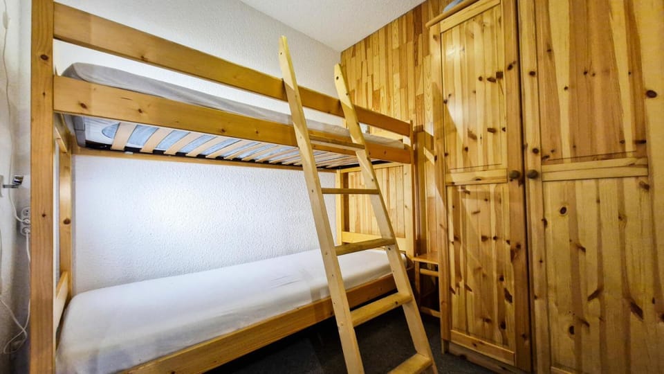 Résidence Pollux - Studio confortable avec cabine · Proche des pistes et des commerces · Balcon MAE-7415 Cabin in Arâches-la-Frasse