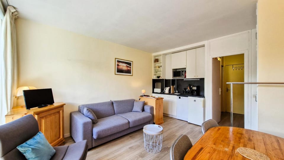 Résidence Vega - Studio confortable · Proche des pistes et des commerces · Balcon MAE-7417 Apartment in Arâches-la-Frasse