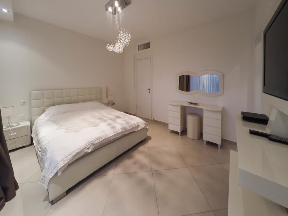Beautiful Golf Residence Eilat Apartment in Eilat