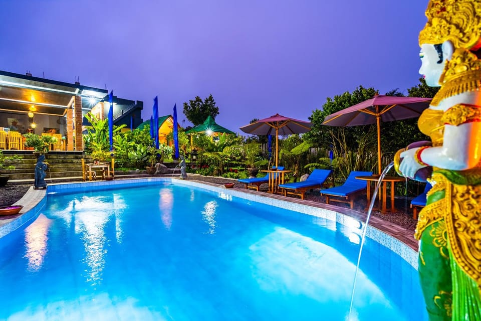 Swimming pool