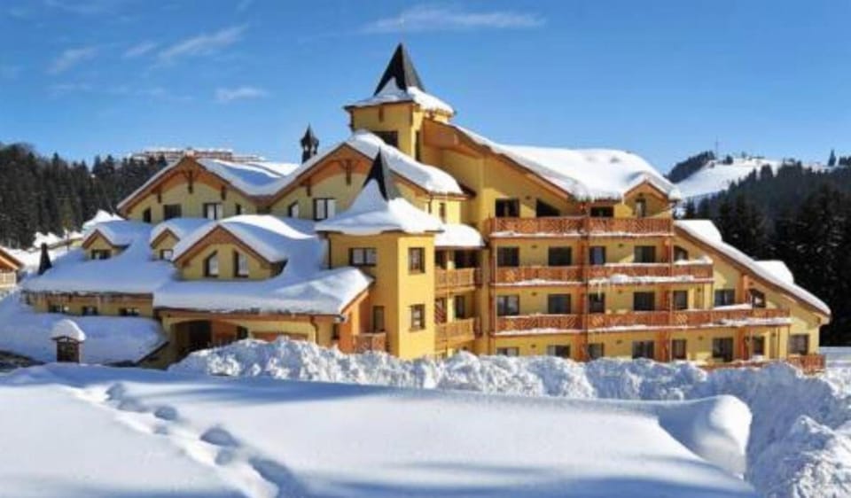 Property building, Winter