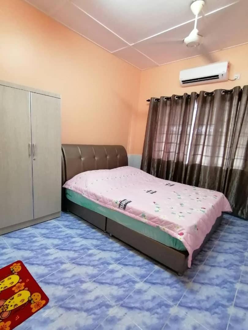 Mui Gim Homestay 大港 美景民宿 House in Selangor, Malaysia