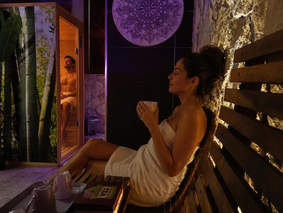Sauna, Solarium
