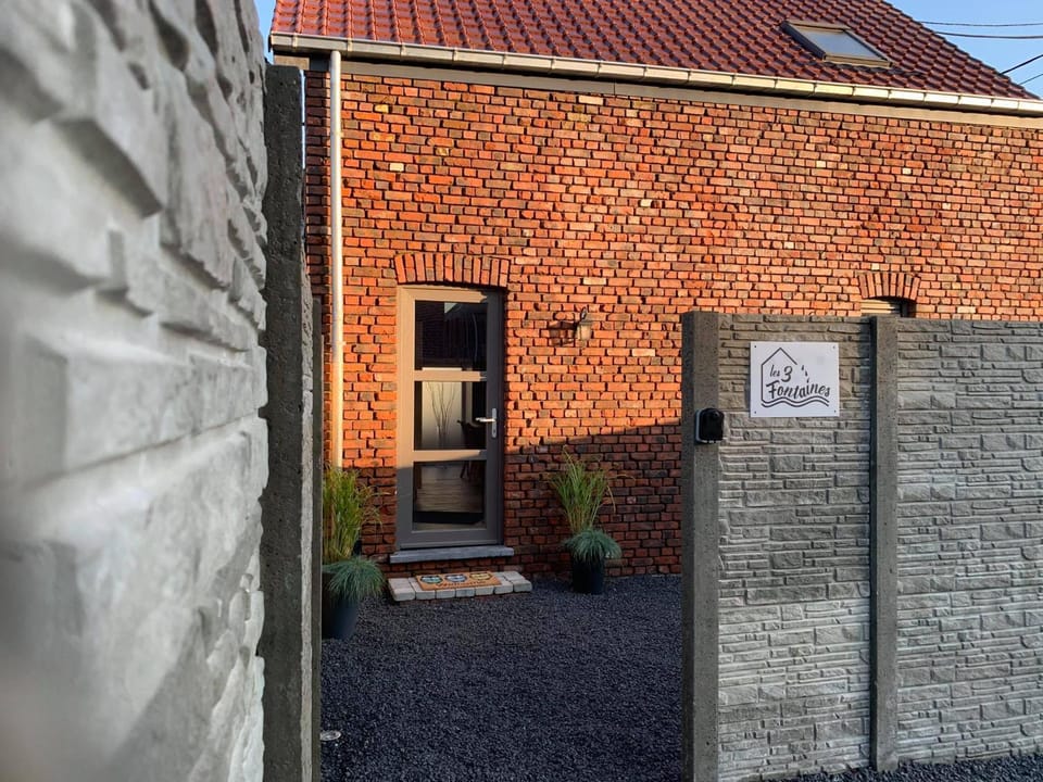 Property building, Balcony/Terrace