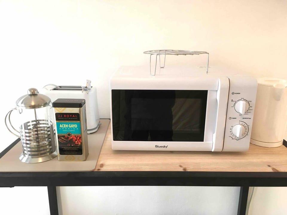Coffee/tea facilities, Kitchen or kitchenette