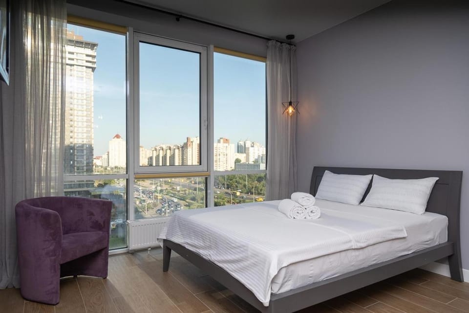 Nikira apartment 38 Smart Plaza Obolon metro Minsk Apartment in Kiev City - Kyiv