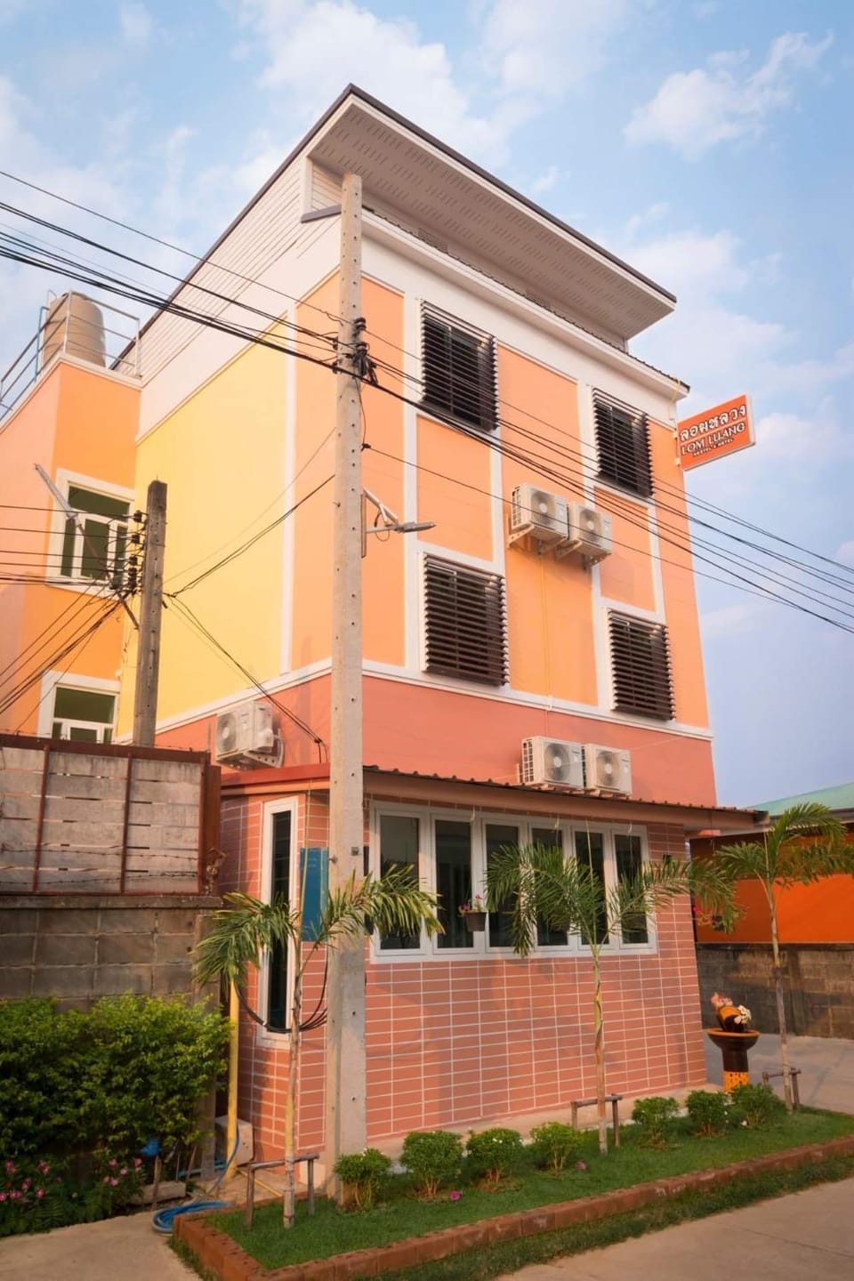 Lomluang hostel&hotel Hostel in Laos