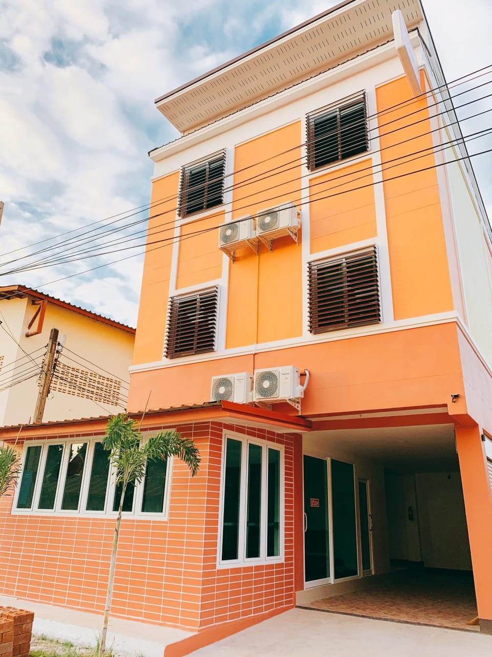 Lomluang hostel&hotel Hostel in Laos