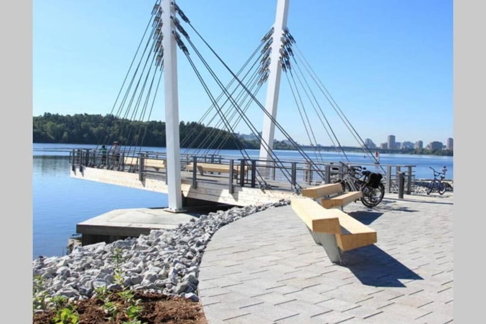 Cozy Studio #14, By Amazing Property Rentals Apartment in Gatineau