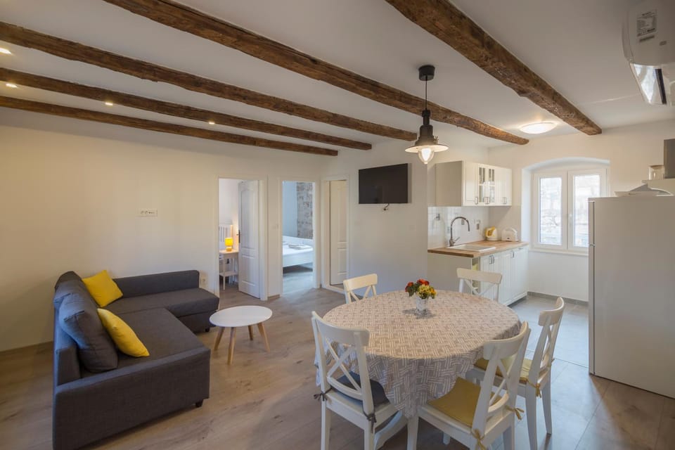 Apartments Bepi Komiza Apartment in Komiža