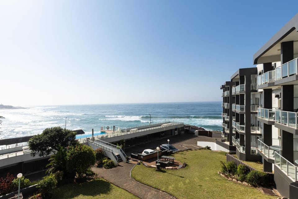 Property building, Garden, Beach, Pool view