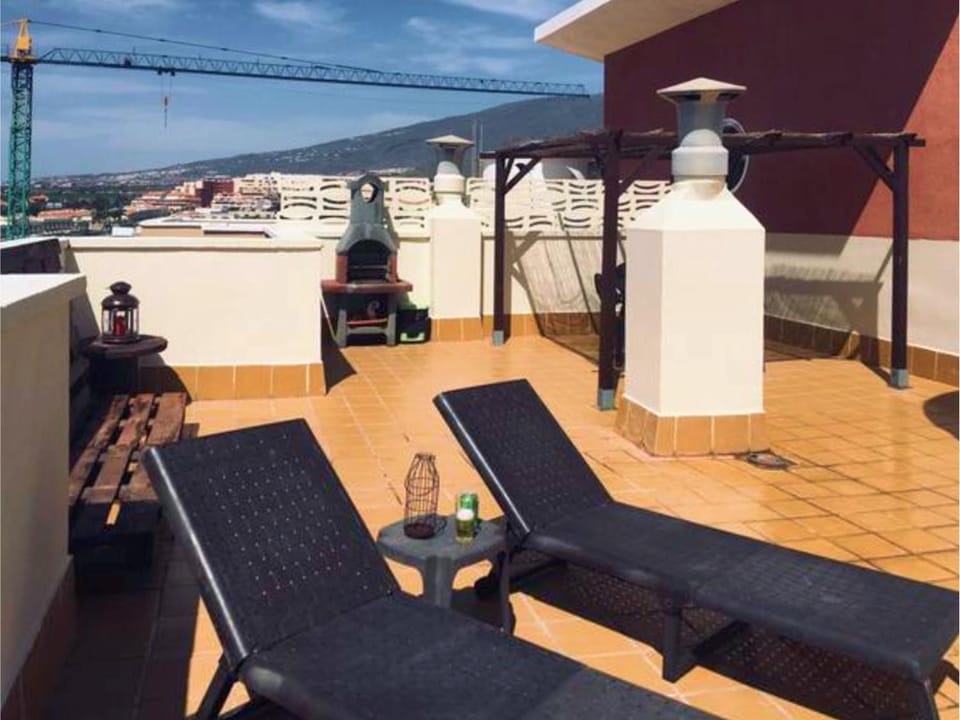 BBQ facilities, Balcony/Terrace, sunbed