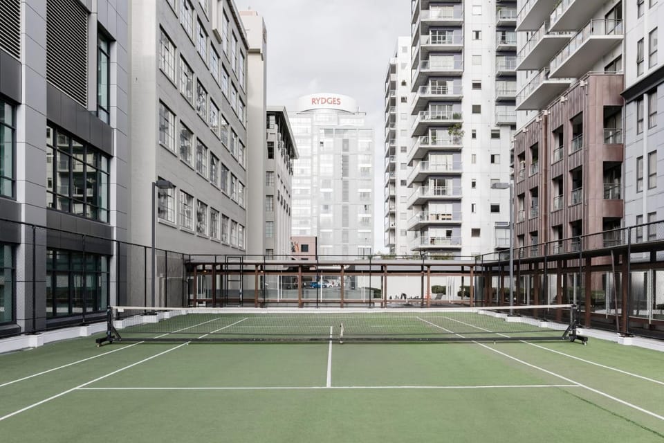 Heritage Apartments - Auckland CBD - Rooftop pool, spas, gyms & saunas Apartment hotel in Auckland