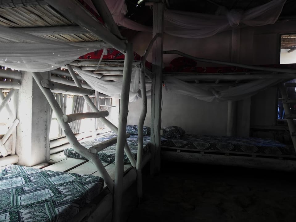 Bed, bunk bed