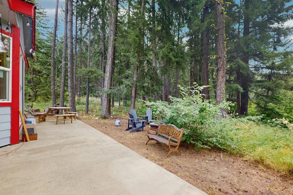 Lavender Lake Lodge House in Roslyn
