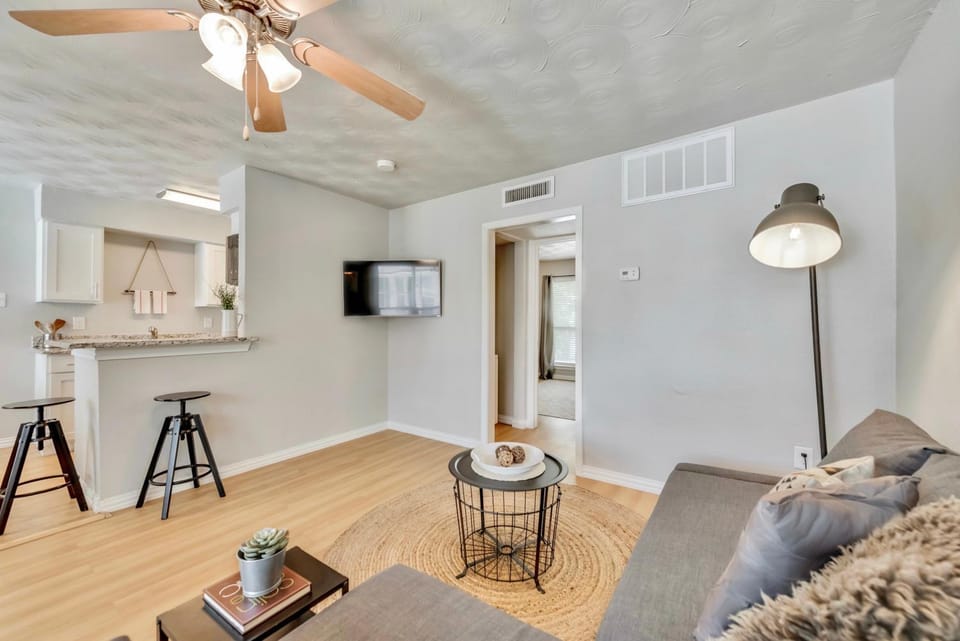 Global Cup The Dallas Vibe and Free Arboretum Tickets Apartment in Dallas
